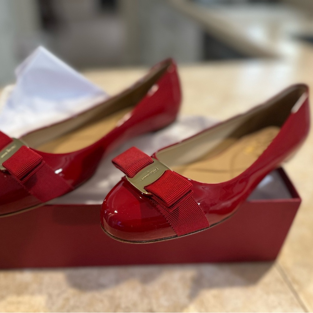 Salvatore Ferragamo Varina Flats